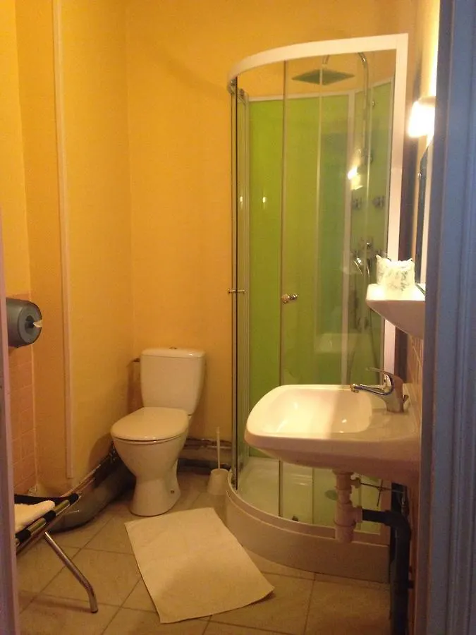 Est-Ouest Hotel Doyet