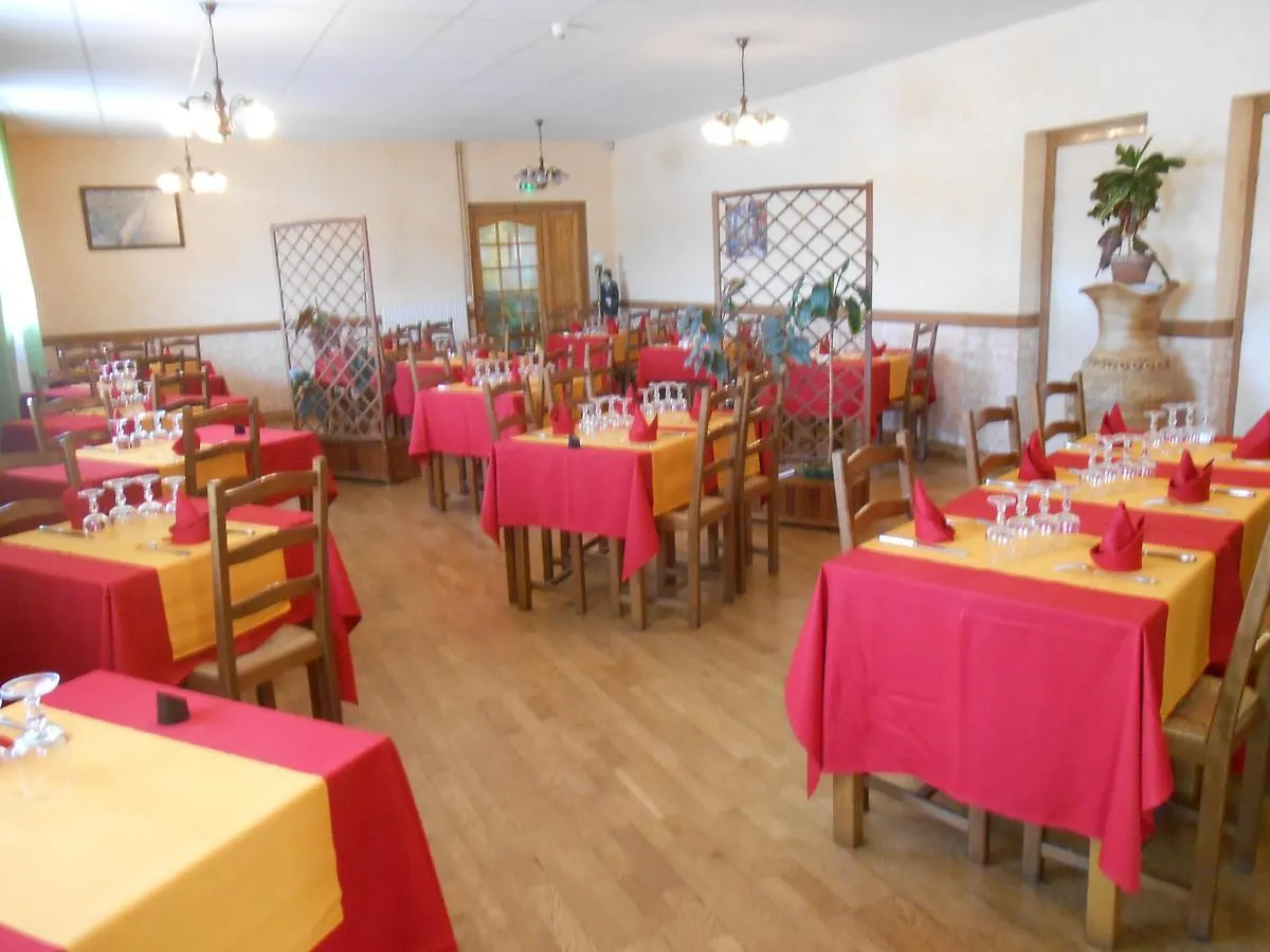 Est-Ouest Hotel Doyet