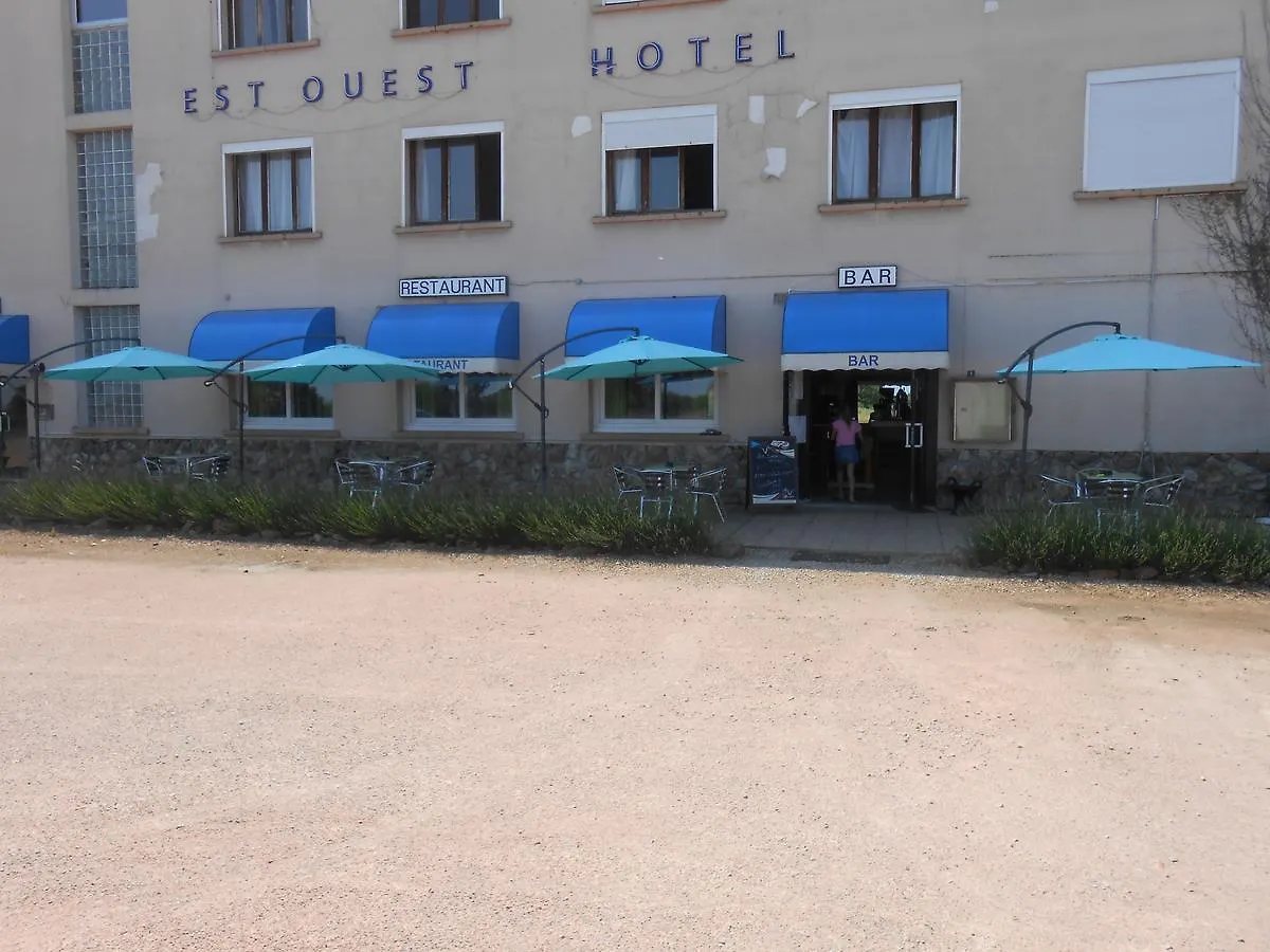 Est-Ouest Hotel Doyet France